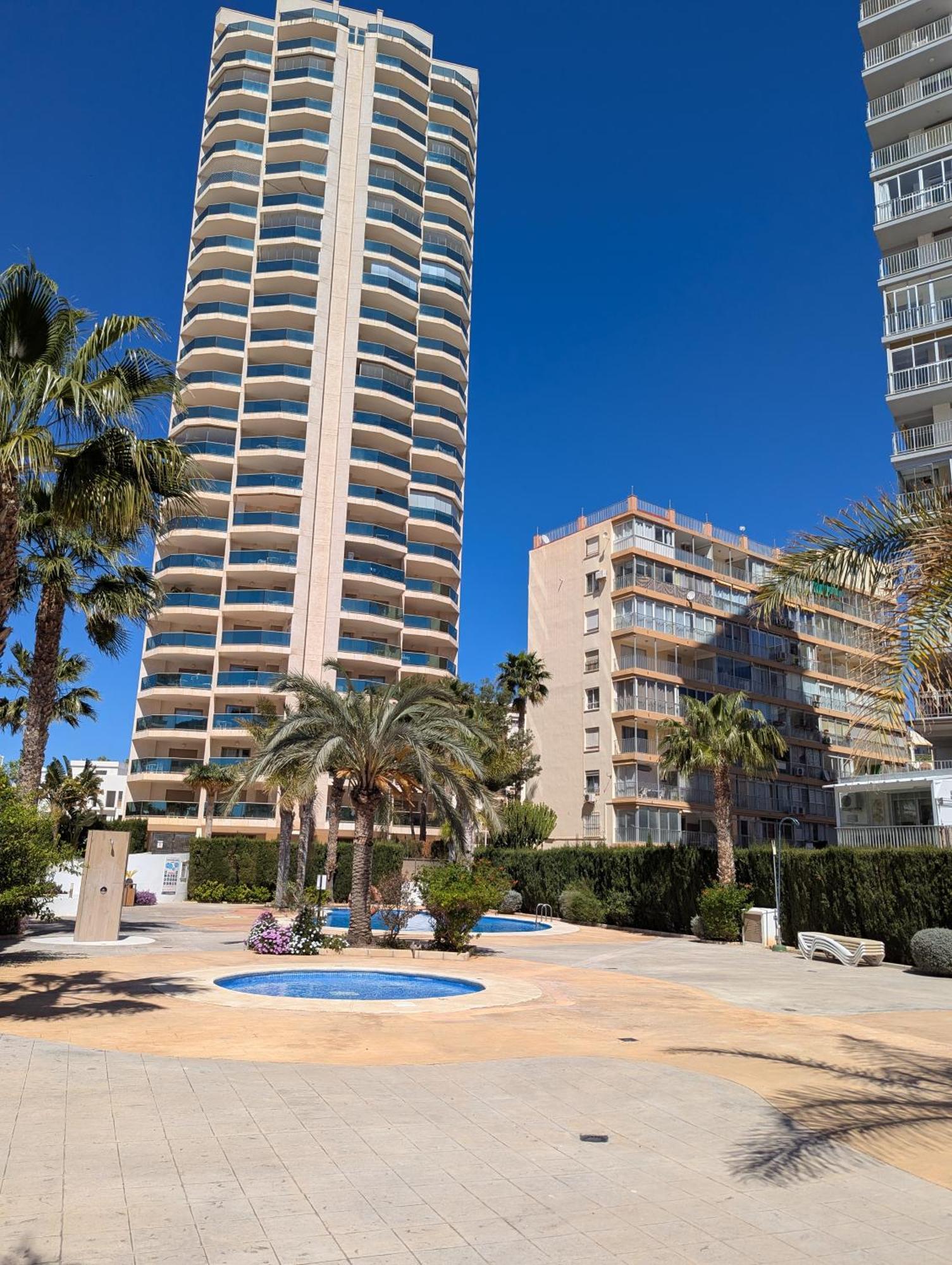 100 M From Fossa Beach In Calpe Exteriör bild